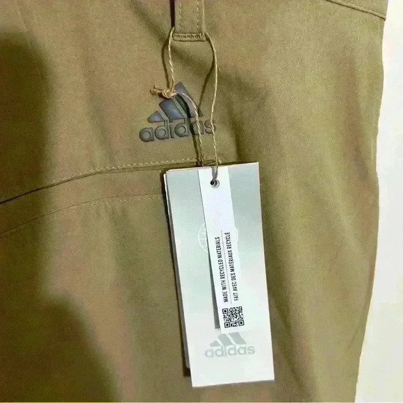 NWT Adidas Ultimate 365 Mens Athletic Golf Casual Khaki Shorts Plus Size 52 - Picture 3 of 8
